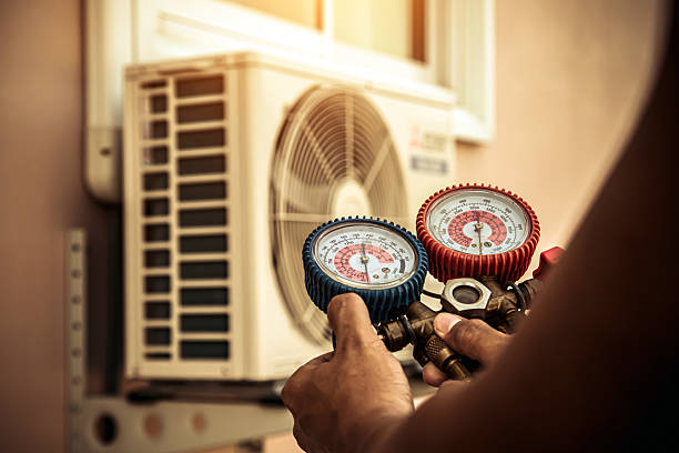 Professional Ac Installation technician working in Perkasie, PA